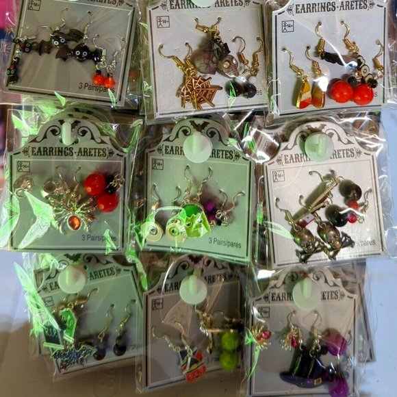 HAUNT COUTURE HALLOWEEN 6pc MAGIC BLACK CAT/CANDY CORN/GHOST/BOO EARRINGS**NEW! - Picture 8 of 8